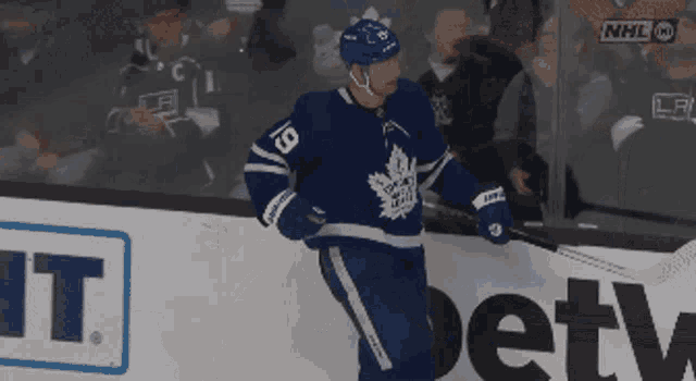 Toronto Maple Leafs Jason Spezza GIF - Toronto Maple Leafs Jason Spezza Leafs GIFs