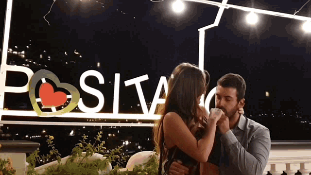 Alessandro Lorena Hand Kiss GIF - Alessandro Lorena Hand Kiss GIFs