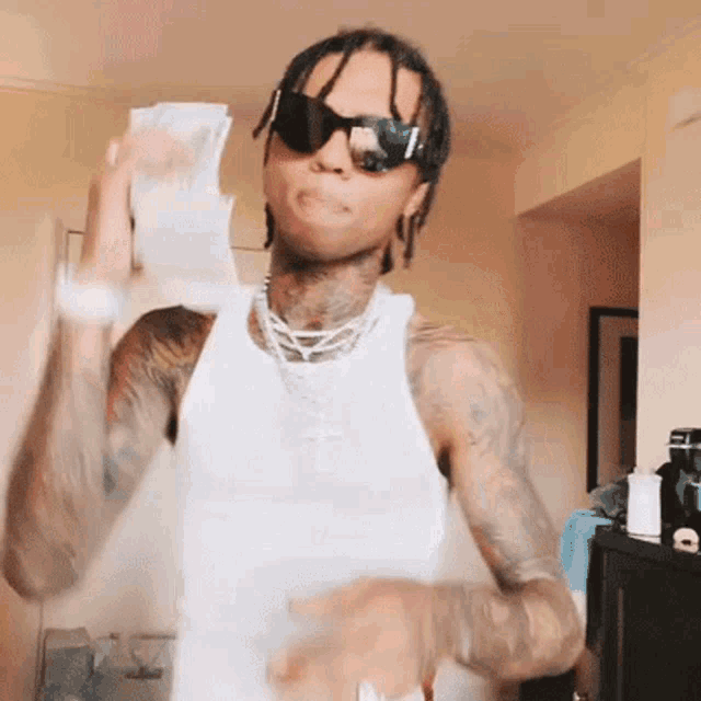Calling With My Money Swae Lee GIF - Calling With My Money Swae Lee Xset GIFs