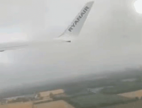 Ryanair Takeoff GIF - Ryanair Takeoff GIFs