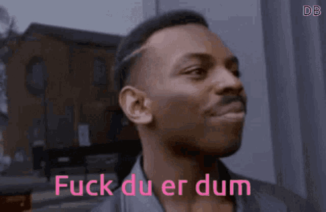 a man says " fuck du er dum " in pink text