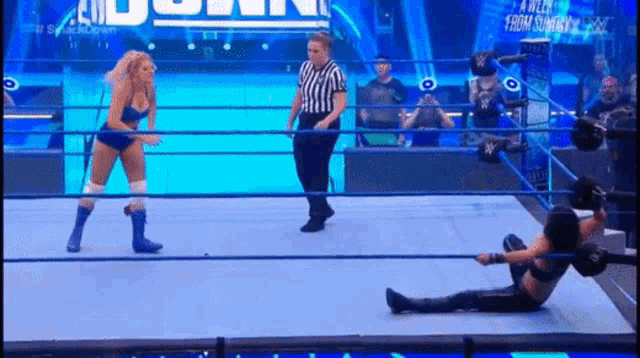 Lacey Evans GIF - Lacey Evans Bronco Buster GIFs