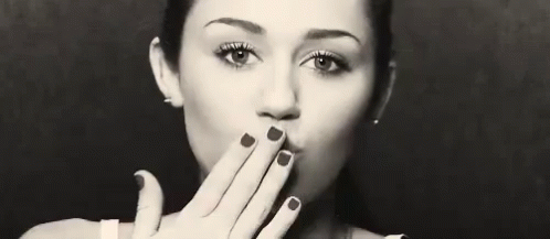 Kisses GIF - Kisses Blow Kiss Miley Cyrus GIFs