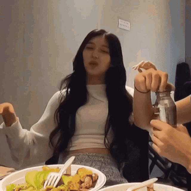 Ive Ivegaeul GIF