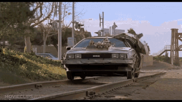 Delorean Destroyed GIF - Delorean Destroyed Back To The Future3 GIFs