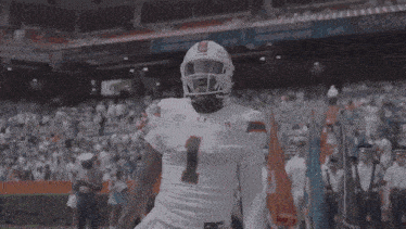 a football player with the name ward on the back of his shirt