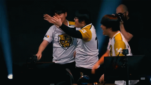 Yay High Five GIF - Yay High Five Excited GIFs