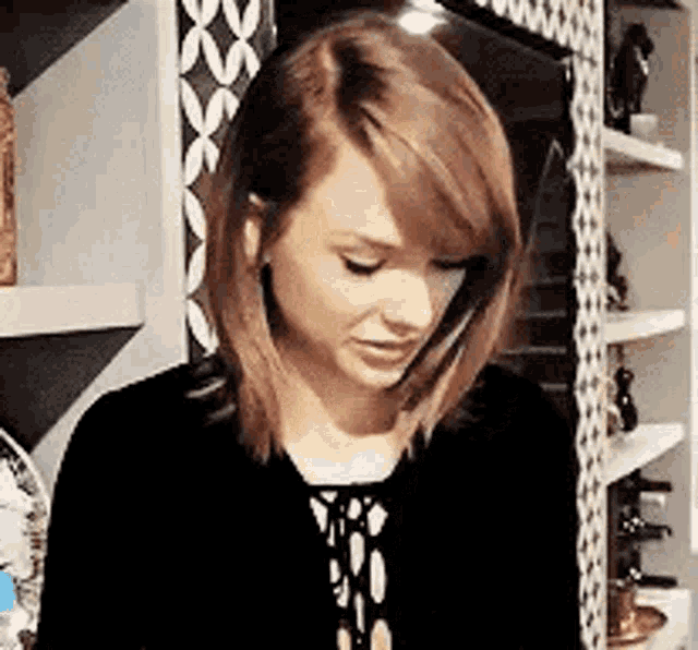 Taylor Swift Taylor GIF - Taylor Swift Taylor Flip Off GIFs