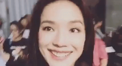 舒淇 嗨 自拍 愛玩 可愛 GIF - Shu Qi Selfie Goofy GIFs