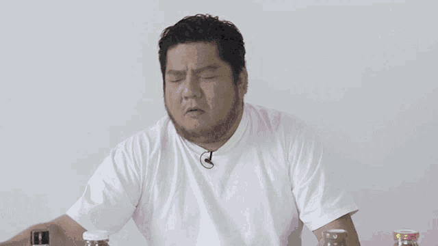 ค่อก แค่ก GIF