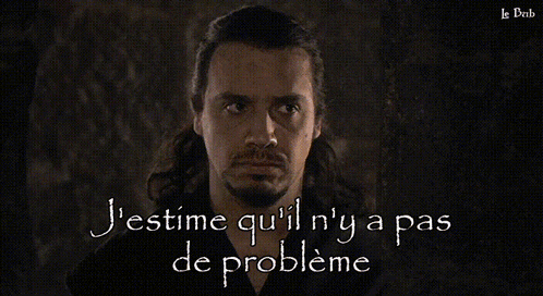 two men are standing next to each other and the words j'estime qu'il n'y a pas de probleme are on the screen