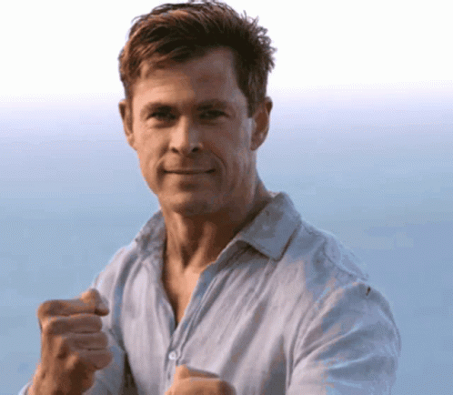 Chris Hemsworth Cute GIF - Chris Hemsworth Cute Ready To Fight GIFs