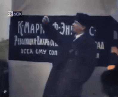 a man stands in front of a sign that says k-map-engelsc