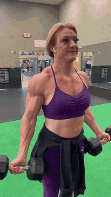 Gym Female Muscle GIF - Gym Female Muscle Biceps GIFs