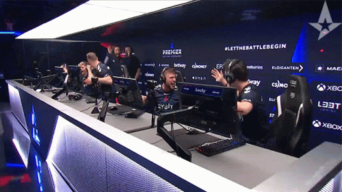 Jump Out Of Seat Gla1ve GIF - Jump Out Of Seat Gla1ve Ave GIFs