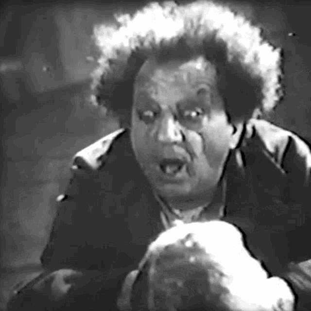 Shocked Ursus GIF - Shocked Ursus The Man Who Laughs GIFs