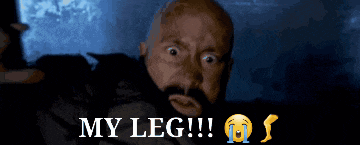 a man with a beard is screaming my leg !!!