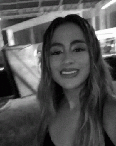 Ally Brooke Smiling GIF - Ally Brooke Smiling Selfie GIFs