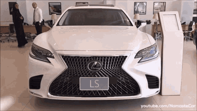 Lexus Ls Lexus GIF - Lexus Ls Lexus Cars GIFs