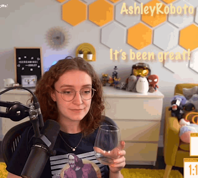 Ashley Roboto GIF - Ashley Roboto GIFs