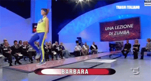 Barbara De Santi Dancing GIF - Barbara De Santi Dancing Moves GIFs