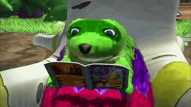 Viva Pinata Fergy Fudgehog GIF - Viva Pinata Fergy Fudgehog Reading GIFs