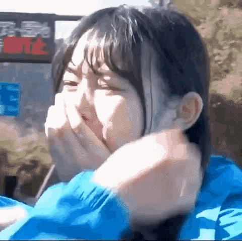 Hinatazaka46 Kakizaki Memi GIF - Hinatazaka46 Kakizaki Memi Cry GIFs