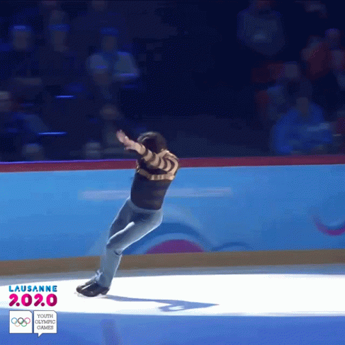 Skating Figure Skating GIF - Skating Figure Skating Glide GIFs