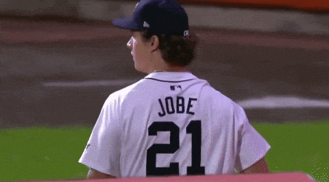 a baseball player with the name jobe on his back