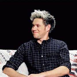 Niall One Direction GIF - Niall One Direction Couch GIFs