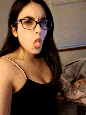 Selfie Bleh GIF - Selfie Bleh Tongue Out GIFs