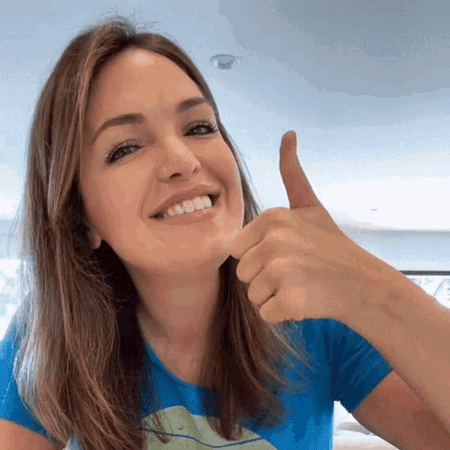 Thumbs Up Sharzad Kiadeh GIF