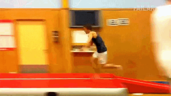 Gymnastics Run GIF - Gymnastics Run Fail GIFs