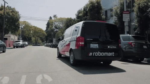 Robomart Van GIF - Robomart Robo Mart GIFs