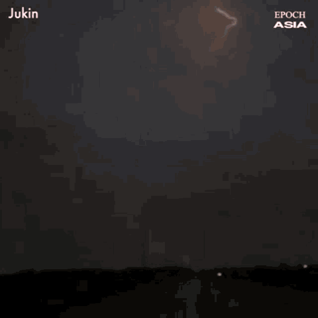 a picture of a lightning storm with the caption jukin
