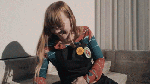 So Funny Courtney Marie Andrews GIF - So Funny Courtney Marie Andrews Courtney Marie Andrews Channel GIFs