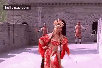 Dancing.Gif GIF - Dancing Aishwarya Chinese Dance GIFs