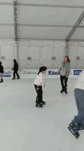 Ice Skating Fail GIF - Ice Skating Fail Epic GIFs