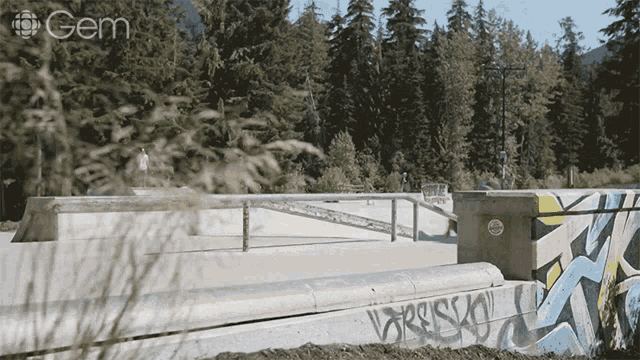 Slide Andy Anderson GIF - Slide Andy Anderson Keep Pushing GIFs
