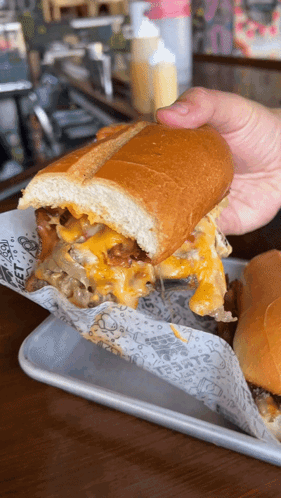 Philly Cheesesteak Sandwich GIF - Philly Cheesesteak Sandwich Food GIFs
