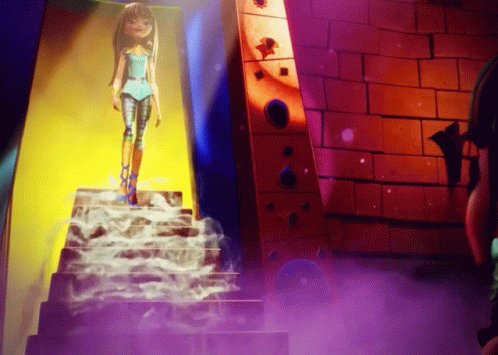 Cleo De Nile Walking GIF - Cleo De Nile Walking Monster High GIFs