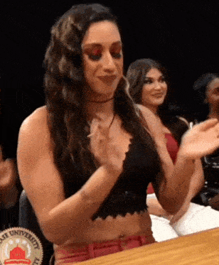jacy-jayne-clap.gif