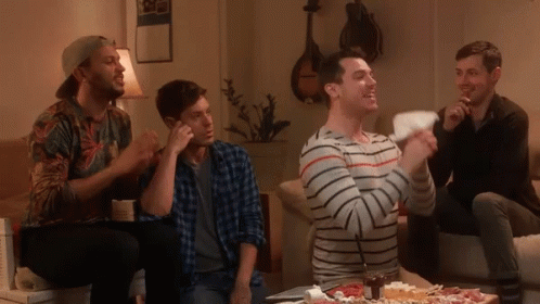 Pizza Pizzas Here GIF - Pizza Pizzas Here Outta My Way GIFs