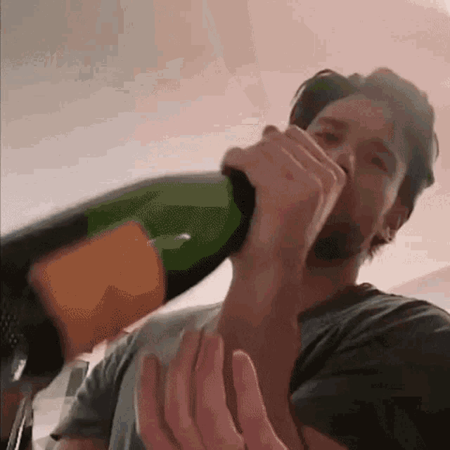 Kevinmcgarry Champagne GIF - Kevinmcgarry Champagne Drink GIFs