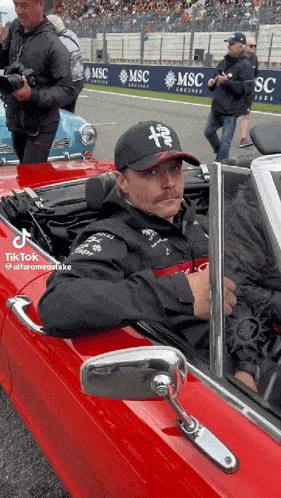 Bottas Alfa Romeo F1 GIF - Bottas Alfa Romeo F1 Bottas Thumbs Up GIFs
