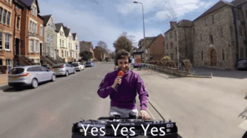 Dom Whiting Drumnbassonbike GIF - Dom Whiting Drumnbassonbike Yesyesyesdomwhiting GIFs