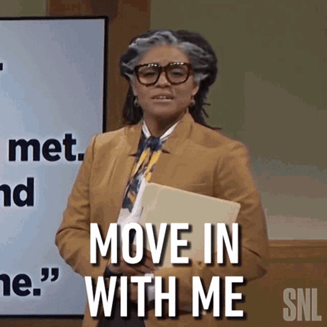 Move In With Me Ariana Debose GIF - Move In With Me Ariana Debose Saturday Night Live GIFs