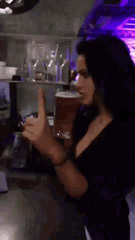 Beer Drink Up GIF - Beer Drink Up Bottoms Up GIFs