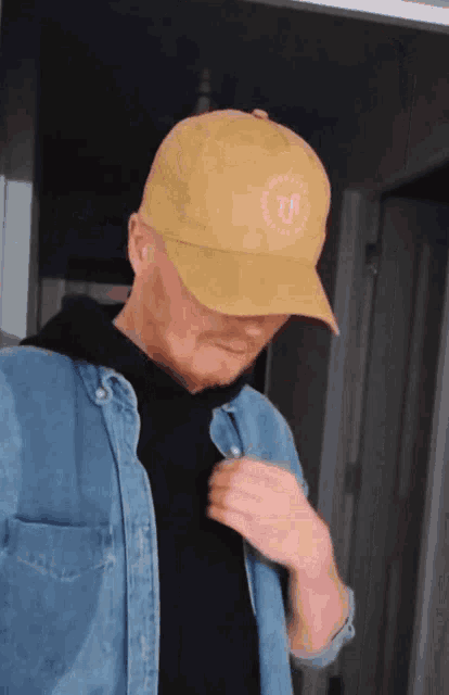 Sexy Man GIF