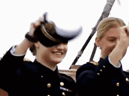 a woman in a military uniform has a badge on her sleeve that says ' u.s. army '